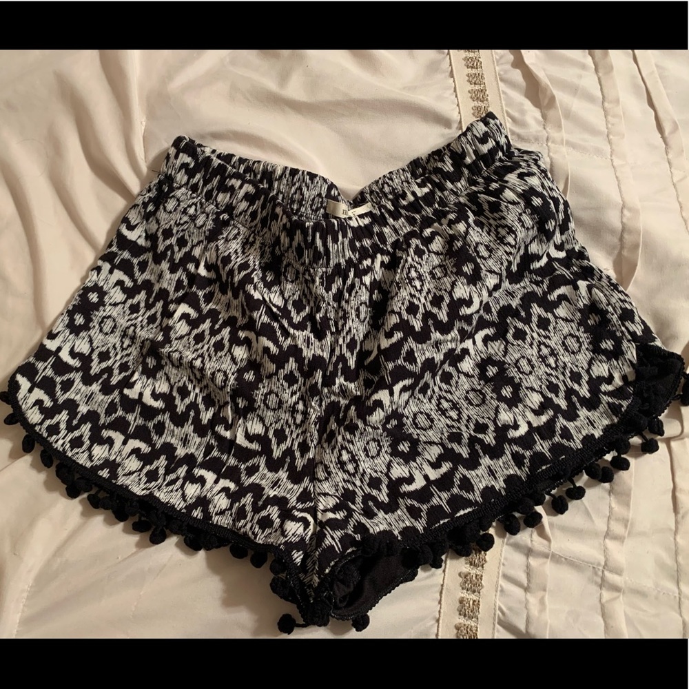 Miami shorts. Medium.